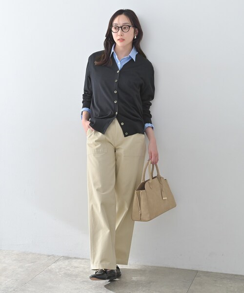 UNTITLED（アンタイトル）の「◆シアーVネックカーディガン（カーディガン/ボレロ・レディース・ネイビー/ナチュラル・04/02/00/48/44）」の10枚目の写真