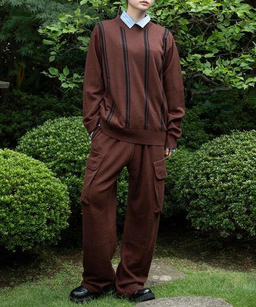 WITH OR WITHOUT(ウィズオアウィズアウト)の「シルク混カーゴニットパンツ/立体ポケット × ウールカシミヤブレンド(カーゴパンツ・メンズ・ブラック/ブラウン/グレー・1/2)」の6枚目の写真