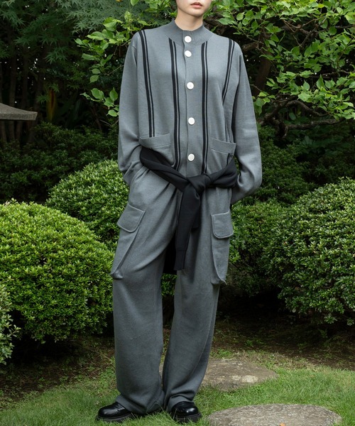 WITH OR WITHOUT(ウィズオアウィズアウト)の「シルク混カーゴニットパンツ/立体ポケット × ウールカシミヤブレンド(カーゴパンツ・メンズ・ブラック/ブラウン/グレー・1/2)」の9枚目の写真