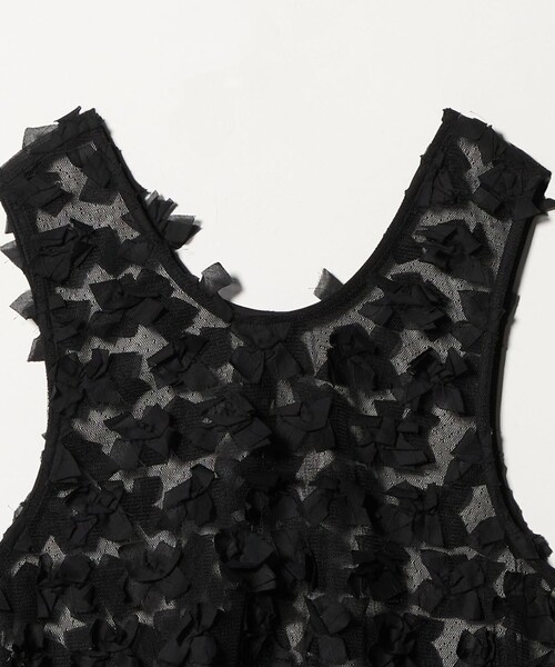 AEWEN MATOPH(イウエン マトフ)の「<AEWEN MATOPH>ドットチュールリボンノースリーブ(シャツ/ブラウス・レディース・ブラック/ホワイト・FREE)」の14枚目の写真