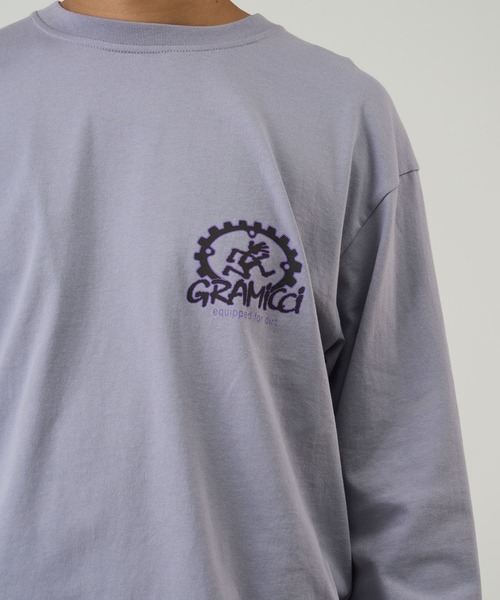 Gramicci(グラミチ)の「EQUIPPED FOR DIRT L/S TEE / エクイップドフォーダートロングスリーブTシャツ Gramicci グラミチ(Tシャツ/カットソー・メンズ・ラベンダー/ホワイト/ブラック系その他・S/M/L/XL/XXL)」の1枚目の写真