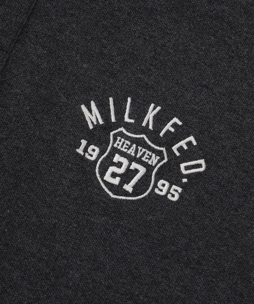 MILKFED.(ミルクフェド)の「EMBLEM EMBROIDERED POLO SHIRT(シャツ/ブラウス・レディース・チャコール/アッシュ/ライトピンク・S/M)」の9枚目の写真