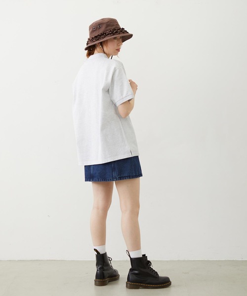 MILKFED.(ミルクフェド)の「EMBLEM EMBROIDERED POLO SHIRT(シャツ/ブラウス・レディース・チャコール/アッシュ/ライトピンク・S/M)」の19枚目の写真