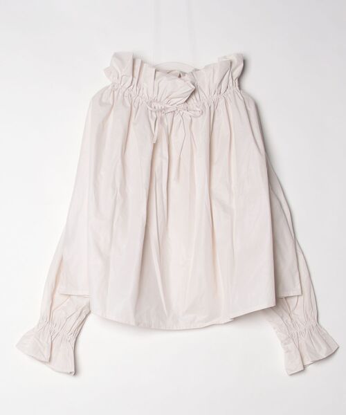 Canaco_(カナコ)の「canaco_:GATHERED NECKLINE BLOUSE/ギャザーネックブラウス(シャツ/ブラウス・レディース・ブラック/ホワイト・2)」の6枚目の写真