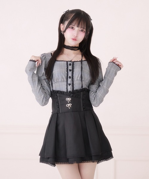 Pal elfy(パルエルフィー)の「チョーカー付きハートボタントップス(Tシャツ/カットソー・レディース・ブラック系その他/ブラック・フリー)」の9枚目の写真