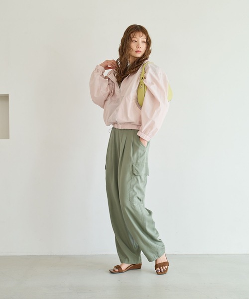 BAYFLOW（ベイフロー）の「シアージップパーカー（ブルゾン・レディース・ホワイト/ピンク/ブラック・FREE）」の4枚目の写真