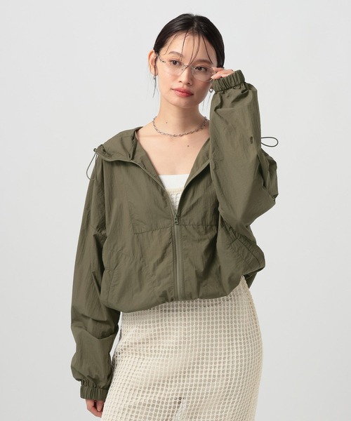 BAYFLOW（ベイフロー）の「[程よい透け感]シアージップパーカー（ブルゾン・レディース・ホワイト/ピンク/ブラック・FREE）」の9枚目の写真