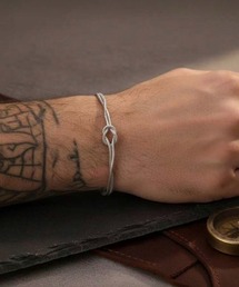 VIBGYOR（ヴィブジョー）の「【IZU】 ステンレスノットデザインブレスレット（ブレスレット）」