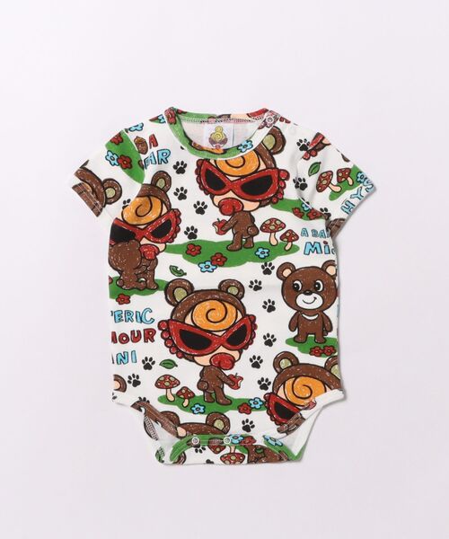 HYSTERIC MINI(ヒステリックミニ)の「SEEK A BABY BEAR総柄 半袖ロンパース(スタイ/よだれかけ・キッズ・ホワイト/ブラック・70/80)」の2枚目の写真