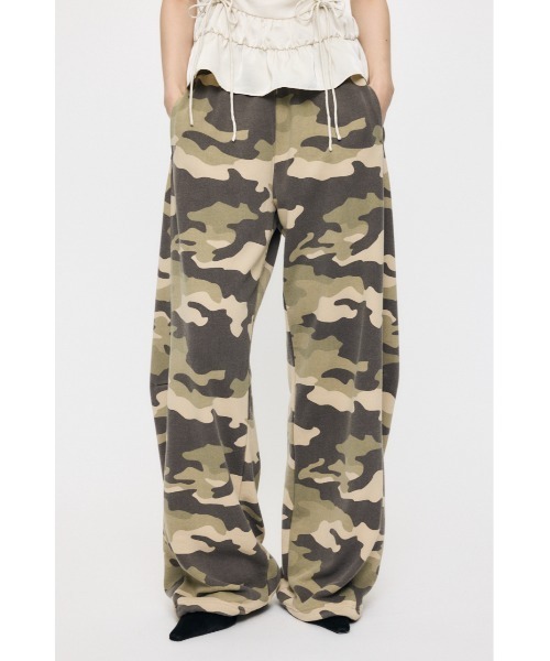 MOUSSY（マウジー）の「【セットアップ対応】【新色：カモフラージュ登場】CURVE LINE SWEAT PANTS / カーブラインスウェットパンツ（スウェットパンツ・レディース・杢グレー/グリーン系その他2・1/2）」の3枚目の写真