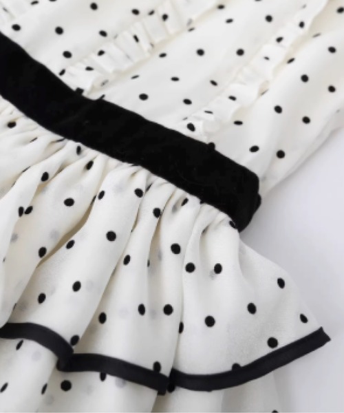 LA POMME petit(ラポミ・プチ)の「Square Collar Flare Dots Dress(ワンピース・レディース・ホワイト・SMALL/MEDIUM/LARGE)」の5枚目の写真