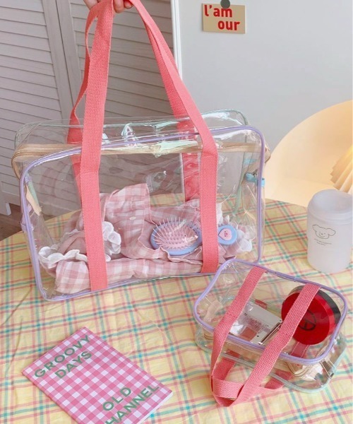 pyornim（ピョルニム）の「【A4サイズ対応】【防水】マルチカラーパイピング クリア スクエアバッグ  プールバッグ　ビーチ プール 海 レジャー（トートバッグ・レディース・ホワイト/ピンク/ブラック・F）」の19枚目の写真