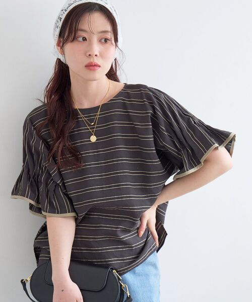 le.coeur blanc(ルクールブラン)の「ドビーボーダーギャザーブラウス(シャツ/ブラウス・レディース・パープル系その他/ブラック系その他/ホワイト系その他2・38)」の2枚目の写真