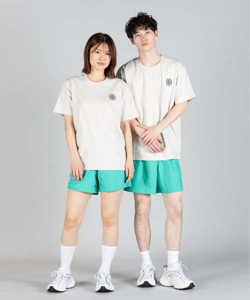 UNDER ARMOUR(アンダーアーマー)の「UAヘビーウエイト パッチ ショートスリーブ Tシャツ(ライフスタイル/メンズ)(Tシャツ/カットソー・メンズ・オフホワイト・3XL/M/S/L/XL/2XL)」の11枚目の写真
