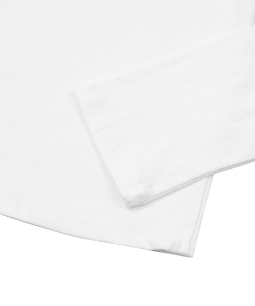 MUCENT(ムセント)の「エリアメタルロゴハートパッチロングスリーブTシャツ(2カラー)(Tシャツ/カットソー・レディース・ホワイト/ブラック・FREE)」の5枚目の写真