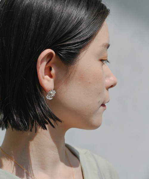 HARIO Lampwork Factory(ハリオランプワークファクトリー)の「ピアス グレイシア(ピアス(両耳用)・レディース・クリア・FREE)」の6枚目の写真