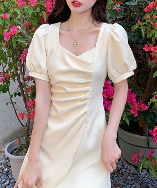 SHEPP(シープ)の「アシンメトリーギャザー半袖ミニワンピース(ワンピース・レディース・アイボリー/ブラック・S/M)」の17枚目の写真
