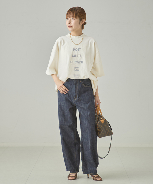 POET MEETS DUBWISE（ポエットミーツダブワイズ）の「POET MEETS DUBWISE LOOSE FIT LOGO Tシャツ（Tシャツ/カットソー・レディース・ブラック系その他/ホワイト/アイボリー・FREE）」の6枚目の写真