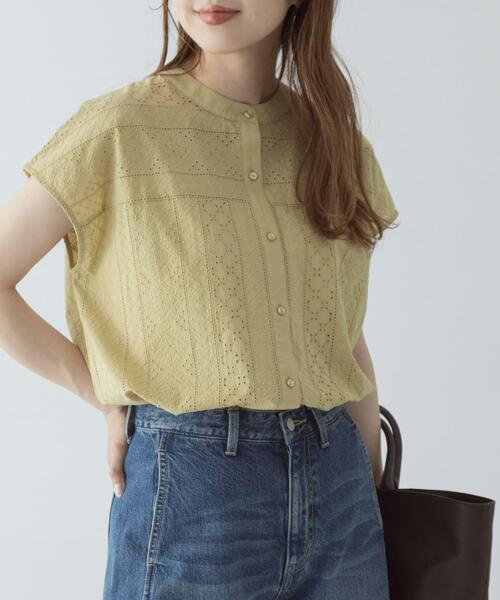 URBAN RESEARCH Sonny Label(アーバンリサーチサニーレーベル)の「『WEB限定』バンドカラーコットンレースシャツ(シャツ/ブラウス・レディース・アイボリー/ブラック/ブルー/グリーン系その他・FREE)」の3枚目の写真