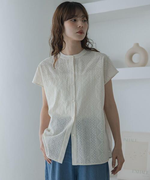 URBAN RESEARCH Sonny Label(アーバンリサーチサニーレーベル)の「『WEB限定』バンドカラーコットンレースシャツ(シャツ/ブラウス・レディース・アイボリー/ブラック/ブルー/グリーン系その他・FREE)」の7枚目の写真