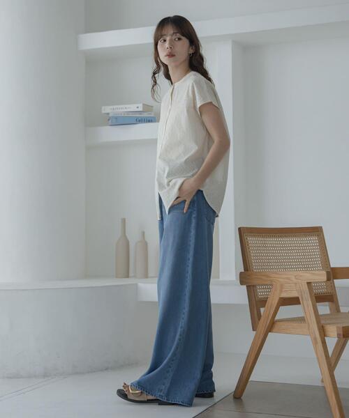 URBAN RESEARCH Sonny Label(アーバンリサーチサニーレーベル)の「『WEB限定』バンドカラーコットンレースシャツ(シャツ/ブラウス・レディース・アイボリー/ブラック/ブルー/グリーン系その他・FREE)」の11枚目の写真