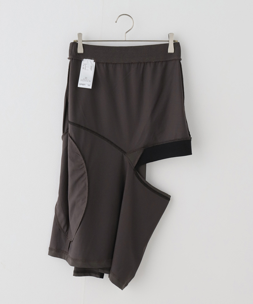 OPEN YY / オープンワイワイ】 COLOR BLOCK PANEL CUTOUT SKIRT