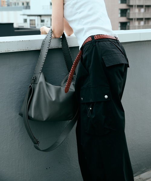 cii（シー）の「【UNISEX】 One Handle Shoulder Bag / 2WAYワンハンドルショルダーバッグ（ショルダーバッグ・メンズ・チャコールグレー/ダークブラウン/ライトグリーン/ブラック/ブルー・FREE）」の18枚目の写真