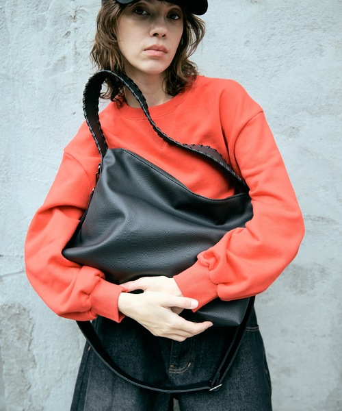 cii（シー）の「【UNISEX】 One Handle Shoulder Bag / 2WAYワンハンドルショルダーバッグ（ショルダーバッグ・メンズ・チャコールグレー/ダークブラウン/ライトグリーン/ブラック/ブルー・FREE）」の6枚目の写真