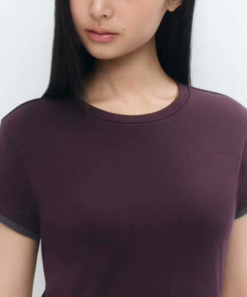 MUSINSA STANDARD WOMAN（ムシンサスタンダードウーマン）の「ウィメンズレイヤードヘムスリムTシャツ[プラム]（Tシャツ/カットソー・レディース・その他・X-SMALL/SMALL/MEDIUM/LARGE）」の3枚目の写真