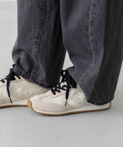 CONVERSE(コンバース)の「CONVERSE コンバース STFIRE AG エスティーファイヤー ローカットスニーカー(スニーカー・レディース・ホワイト/レッド/ブラック/ブルー・26.5cm/26.0cm/25.5cm/25.0cm/24.5cm/24.0cm/23.5cm/23.0cm)」の7枚目の写真