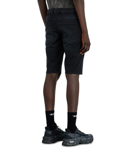 DIESEL（ディーゼル）の「メンズ ジョグ ショートパンツ 2033 D-KROOLEY-SHORT（その他パンツ・メンズ・ブラック系その他・26inch/30inch/28inch/32inch/34inch/36inch）」の4枚目の写真