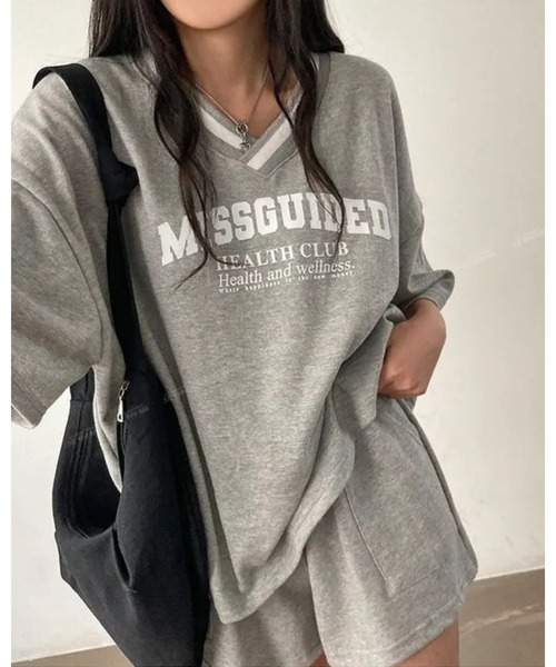 CHEER(チアー)の「カレッジロゴ スポーティーTシャツ&ショートパンツ セットアップ(セットアップ・レディース・ブラック/グレー/ホワイト・FREE)」の7枚目の写真