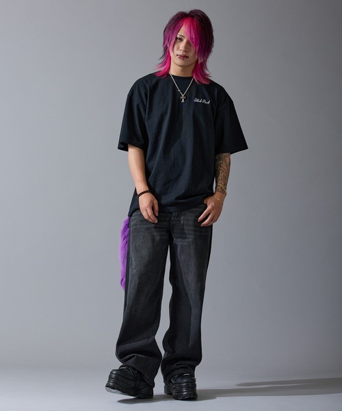 BLACK PEACH(ブラックピーチ)の「【BLACK PEACH】コラボプリント 半袖Tシャツ(Tシャツ/カットソー・レディース・ブラック・SMALL/LARGE/MEDIUM)」の7枚目の写真