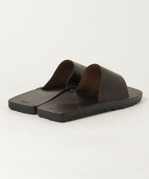 JUTTA NEUMANN(ユッタ ヌーマン)の「JUTTA NEUMANN NEW YORK SIMONE SQUARE (JND5301009)(サンダル・メンズ・ブラック・10/9/8/7)」の2枚目の写真