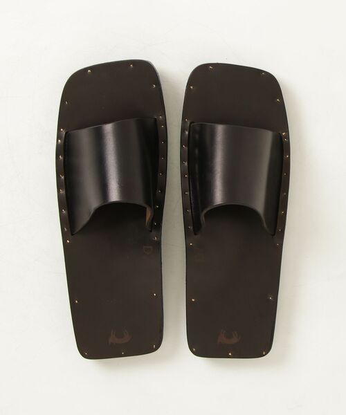 JUTTA NEUMANN(ユッタ ヌーマン)の「JUTTA NEUMANN NEW YORK SIMONE SQUARE (JND5301009)(サンダル・メンズ・ブラック・10/9/8/7)」の4枚目の写真