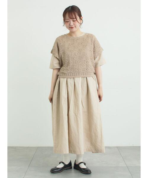 TSUHARU by Samansa Mos2（ツハルバイサマンサモスモス）の「【WEB限定 Sサイズ】メッシュ花刺繍ベスト付きワンピース（ワンピース・レディース・チャコールグレー/ベージュ・M/S）」の3枚目の写真