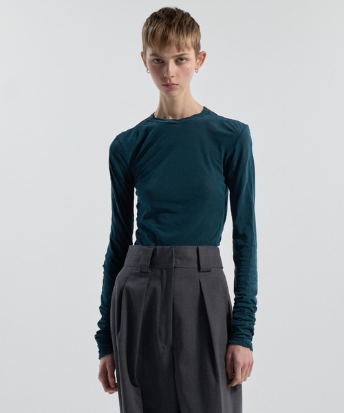 CINOH（チノ）の「SHEF CREW NECK LONG SLEEVE T-SHIRT（Tシャツ/カットソー・レディース・グリーン・36/38）」の4枚目の写真