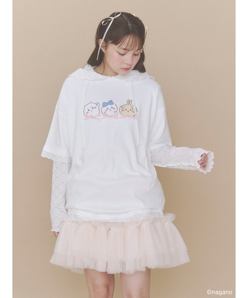 merry jenny(メリージェニー)の「ちいかわリボンTee(Tシャツ/カットソー・レディース・ブルー/ピンク/オフホワイト・FREE)」の9枚目の写真