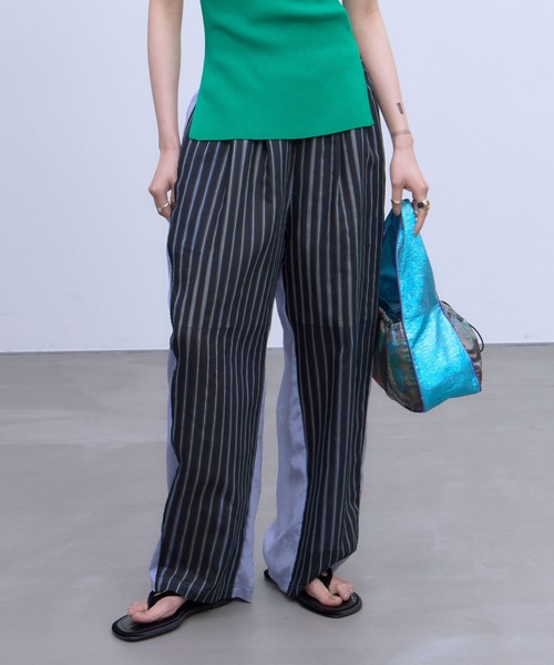 THINGS THAT MATTER(シングス ザット マター)の「【LIMITED FABRIC】DRAWSTRING ONE HANDLE BAG / ドローストリング ワン ハンドル バッグ(ショルダーバッグ・レディース・ブルー/ベージュ/レッド・FREE)」の9枚目の写真
