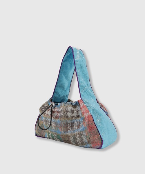 THINGS THAT MATTER(シングス ザット マター)の「【LIMITED FABRIC】DRAWSTRING ONE HANDLE BAG / ドローストリング ワン ハンドル バッグ(ショルダーバッグ・レディース・ブルー/ベージュ/レッド・FREE)」の20枚目の写真