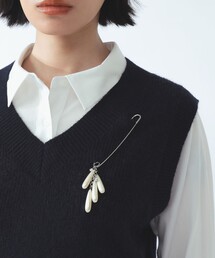 Ray BEAMS | ドロップ パール ビッグ ブローチ(その他小物)