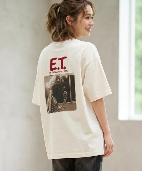 MARUKAWA(マルカワ)の「2026SS E.T/イーティー オーバーサイズ MOVIE フォトプリント 半袖Tシャツ レディース メンズ(Tシャツ/カットソー・メンズ・オフホワイト/ネイビー・M/L/LL)」の3枚目の写真