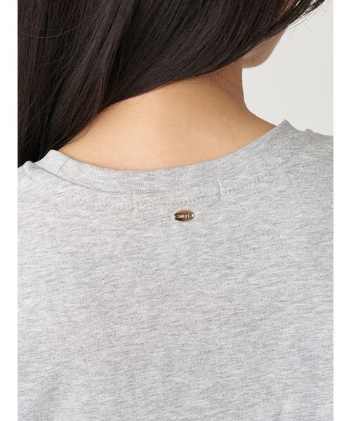 SNIDEL(スナイデル)の「ロゴプリントTシャツ(Tシャツ/カットソー・レディース・ホワイト/グレー/ベージュ/グリーン・F)」の9枚目の写真