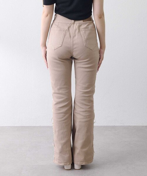 Belle Charme(ベルシャルム)の「【Belle Charme】 Side Lace-up Flare Denim(デニムパンツ・レディース・ベージュ/グレー・SMALL/LARGE/MEDIUM)」の16枚目の写真