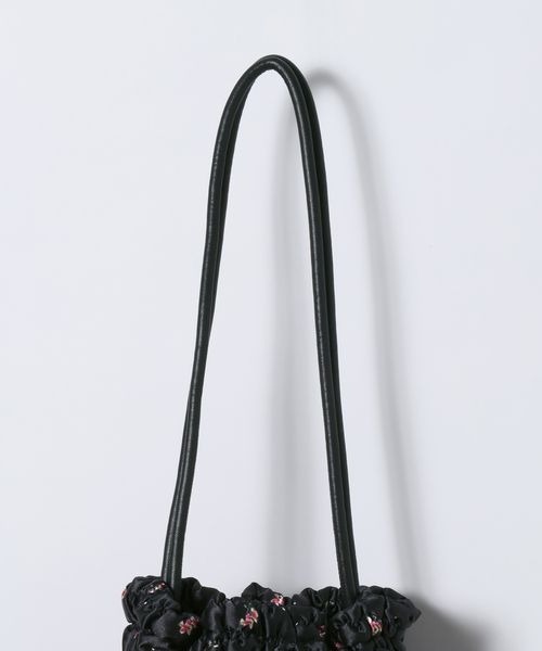 JEANASIS（ジーナシス）の「ハナガラシャーリングキンチャクBAG/1063760（ショルダーバッグ・レディース・ブラック系その他/ホワイト系その他・FREE）」の9枚目の写真