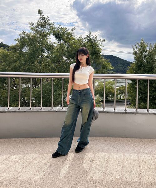 MUSINSA STANDARD WOMAN（ムシンサスタンダードウーマン）の「ウィメンズエッセンシャルカーブデニムパンツ[ラスティブルー]（デニムパンツ・レディース・その他・30/24/25/26/27/28/29）」の13枚目の写真