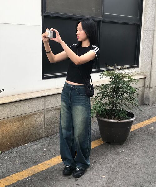 MUSINSA STANDARD WOMAN（ムシンサスタンダードウーマン）の「ウィメンズエッセンシャルカーブデニムパンツ[ラスティブルー]（デニムパンツ・レディース・その他・30/24/25/26/27/28/29）」の21枚目の写真