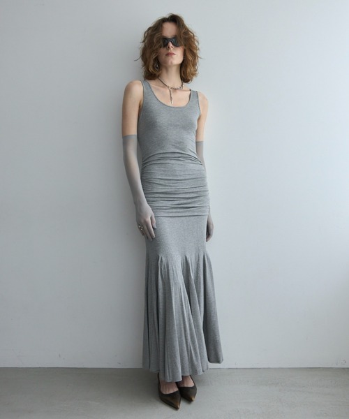JOSE MOON(ジョゼムーン)の「DRAPE CUTSEW DRESS/ドレープカットソードレス(ワンピース・レディース・ブラック/ベージュ/グレー・FREE)」の15枚目の写真
