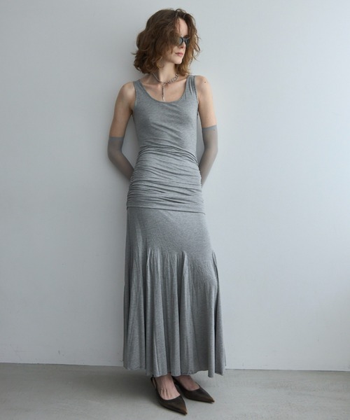 JOSE MOON(ジョゼムーン)の「DRAPE CUTSEW DRESS/ドレープカットソードレス(ワンピース・レディース・ブラック/ベージュ/グレー・FREE)」の16枚目の写真