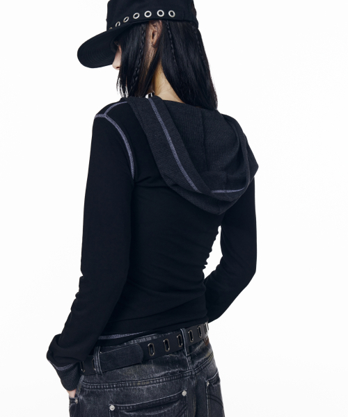 AAKAM（アーカム）の「Slant Cut Hooded Long Sleeve (Black)（パーカー・レディース・その他・1/2）」の6枚目の写真